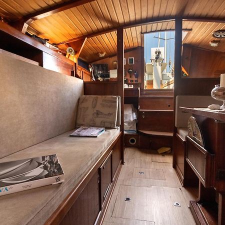 Готель Quo Vadis Yacht Барі Екстер'єр фото